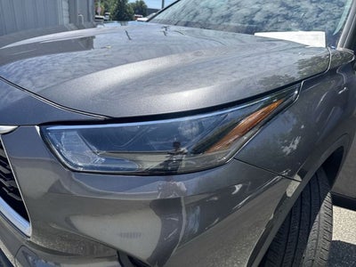 2022 Toyota Highlander L