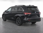 2022 Toyota Sienna XSE 7 Passenger