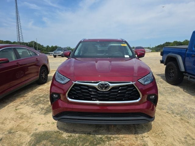 2022 Toyota Highlander Limited