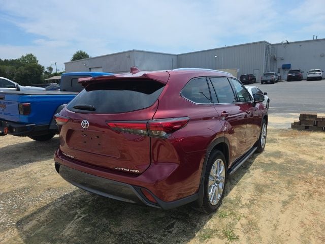 2022 Toyota Highlander Limited