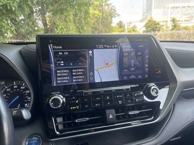2022 Toyota Highlander Hybrid Platinum