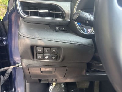 2022 Toyota Highlander Hybrid Platinum
