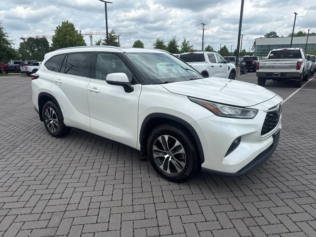 2020 Toyota Highlander XLE