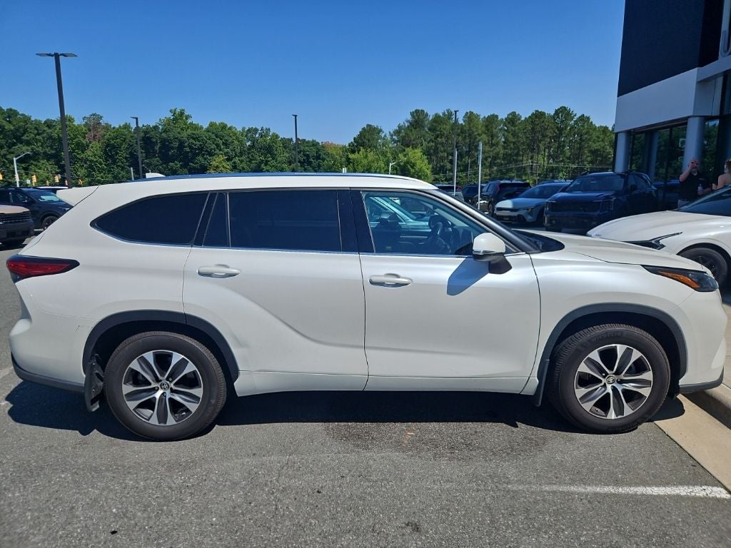 2020 Toyota Highlander XLE