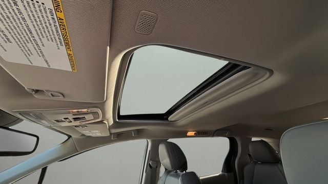 2023 Toyota Sienna XLE 8 Passenger