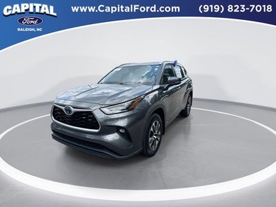2024 Toyota Highlander Hybrid XLE
