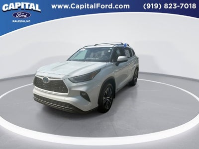 2023 Toyota Highlander Hybrid XLE