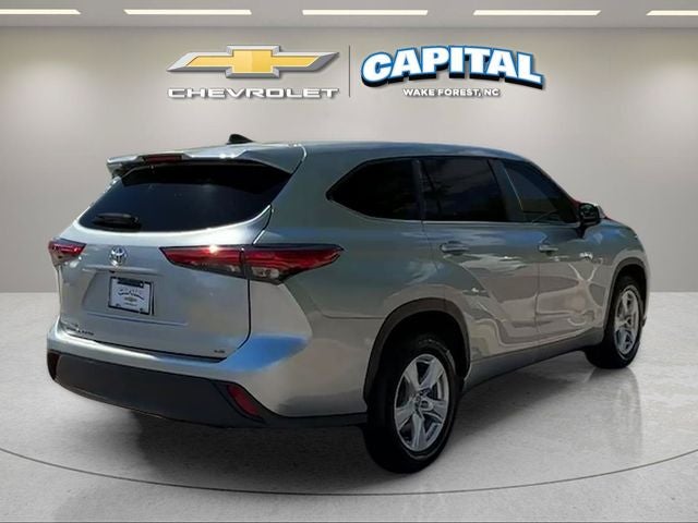 2023 Toyota Highlander LE