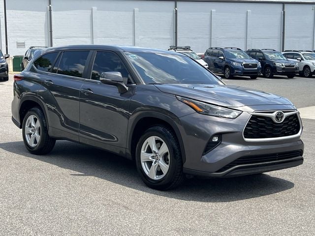 2023 Toyota Highlander LE