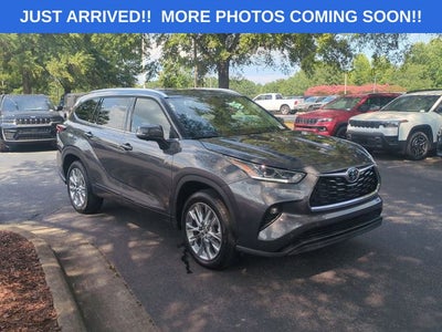 2025 Toyota Highlander Limited