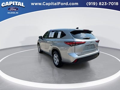 2023 Toyota Highlander LE