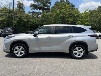 2024 Toyota Highlander LE