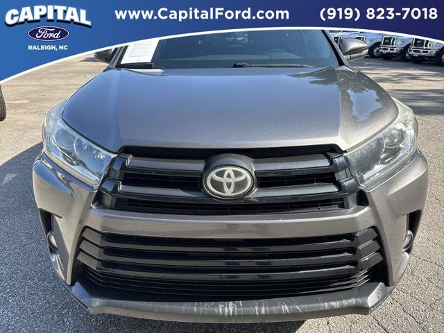 2017 Toyota Highlander SE