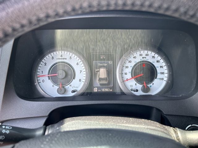 2017 Toyota Sienna SE Premium 8 Passenger