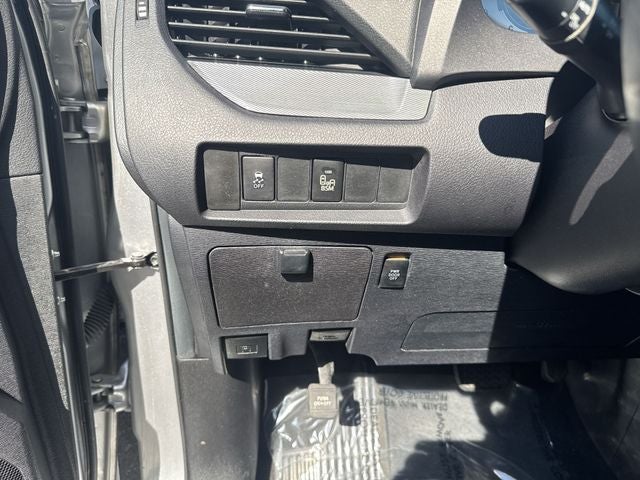 2017 Toyota Sienna SE Premium 8 Passenger