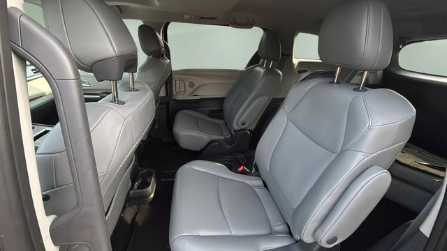 2024 Toyota Sienna XLE 8 Passenger