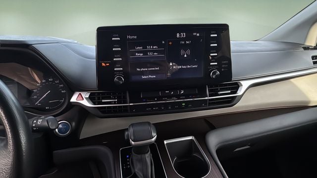 2024 Toyota Sienna XLE 8 Passenger