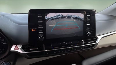 2024 Toyota Sienna XLE 8 Passenger