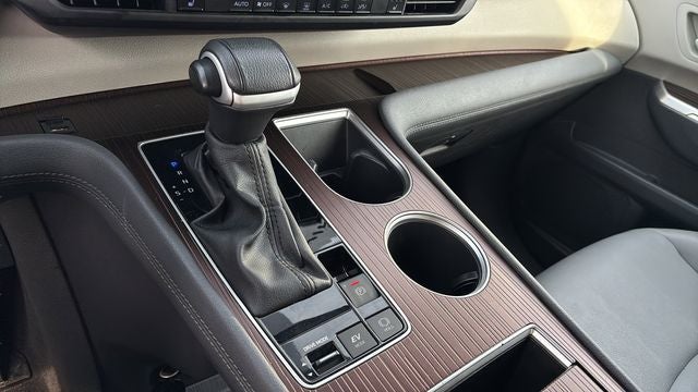 2024 Toyota Sienna XLE 8 Passenger