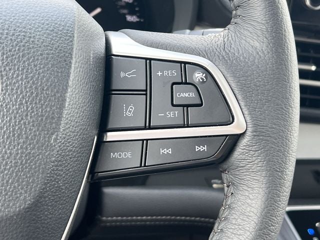 2026 Toyota Sienna XLE 8 Passenger