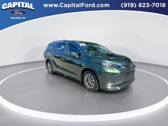 2024 Toyota Sienna XLE 7 Passenger