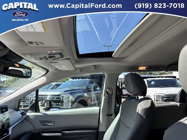 2024 Toyota Sienna XLE 7 Passenger