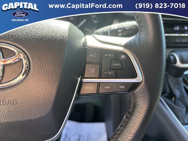 2024 Toyota Sienna XLE 7 Passenger