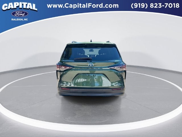 2024 Toyota Sienna XLE 7 Passenger
