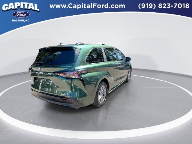 2024 Toyota Sienna XLE 7 Passenger