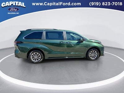 2024 Toyota Sienna XLE 7 Passenger