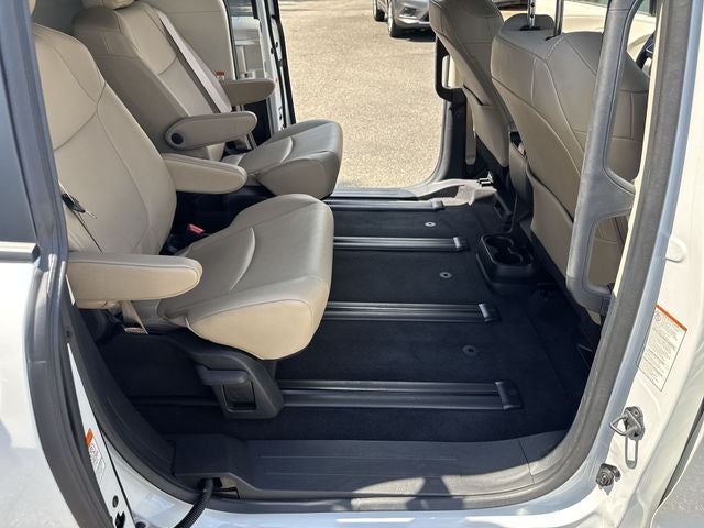 2024 Toyota Sienna XLE 7 Passenger