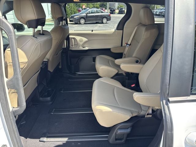 2024 Toyota Sienna XLE 7 Passenger