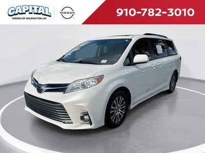 2018 Toyota Sienna XLE 8 Passenger