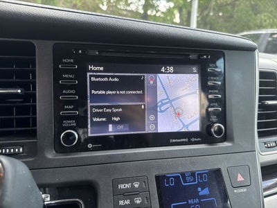 2018 Toyota Sienna XLE 8 Passenger