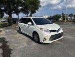 2018 Toyota Sienna XLE 8 Passenger