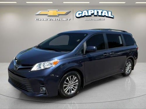 2019 Toyota Sienna XLE 8 Passenger