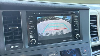 2019 Toyota Sienna XLE 8 Passenger