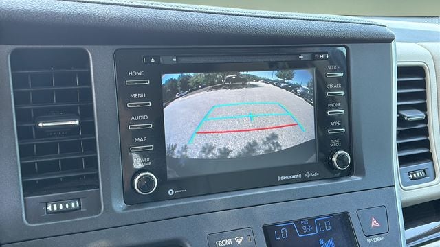 2019 Toyota Sienna XLE 8 Passenger