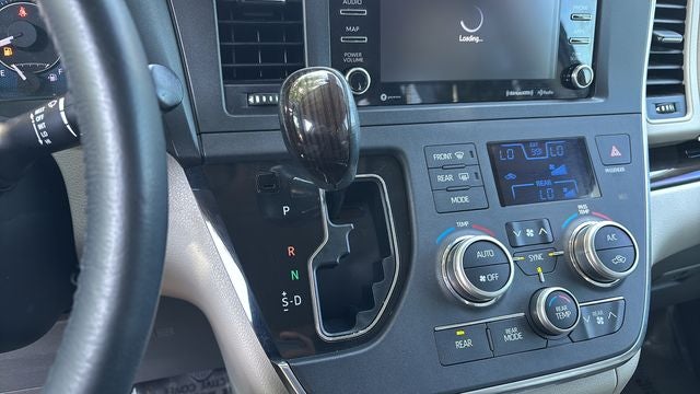 2019 Toyota Sienna XLE 8 Passenger