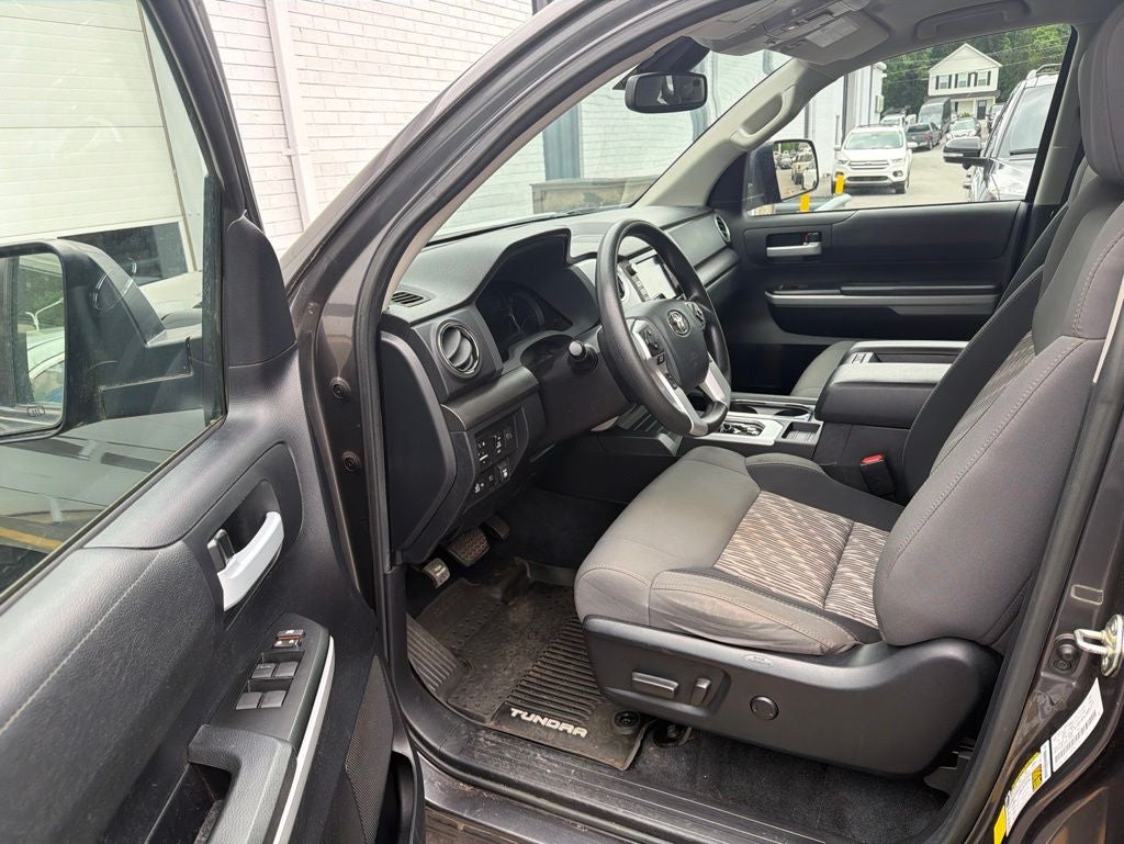 2020 Toyota Tundra SR5