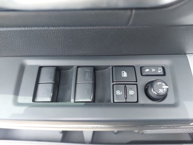 2022 Toyota Tundra Platinum
