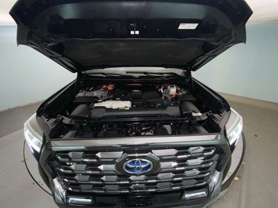 2023 Toyota Tundra Hybrid Platinum