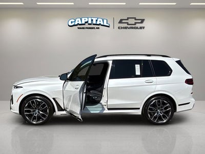 2023 BMW X7 xDrive40i