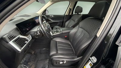 2023 BMW X7 xDrive40i