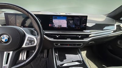 2023 BMW X7 M60i