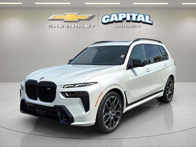 2023 BMW X7 M60i