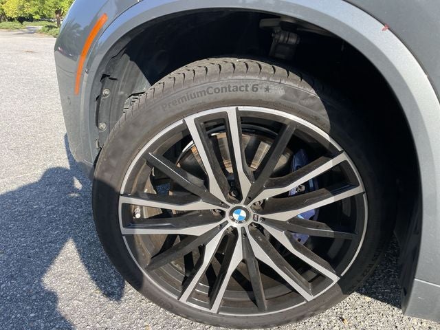 2024 BMW X5 M60i