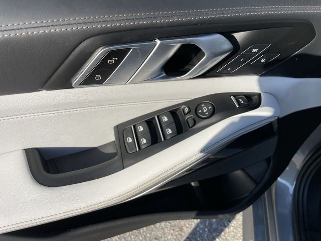2024 BMW X5 M60i
