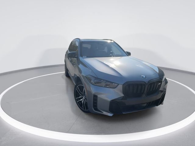 2024 BMW X5 M60i