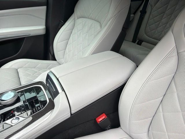 2024 BMW X5 M60i